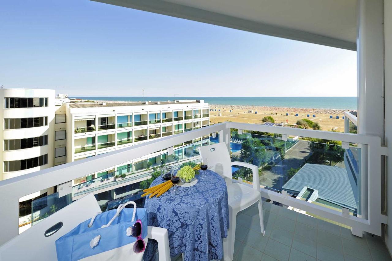 Majestic Beach Hotel & Wellness Bibione Extérieur photo