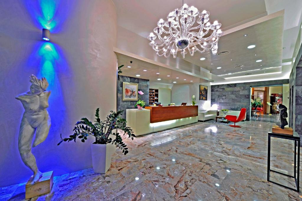 Majestic Beach Hotel & Wellness Bibione Extérieur photo