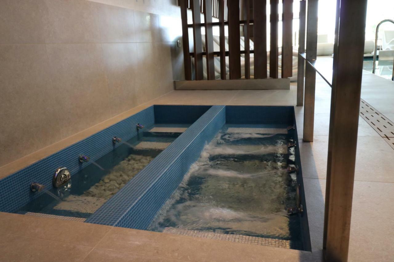 Majestic Beach Hotel & Wellness Bibione Extérieur photo